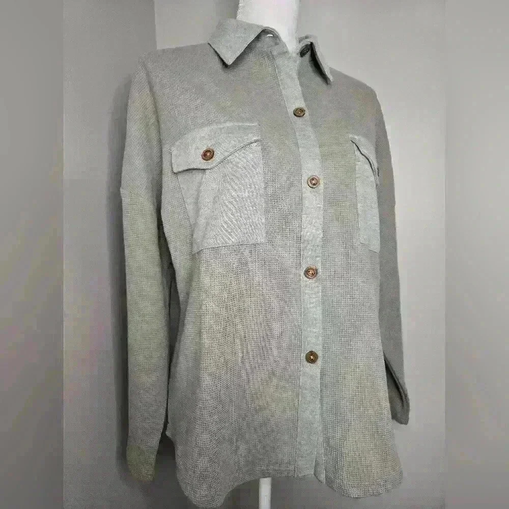Grey Two-Toned Shacket - Picture 5 of 10